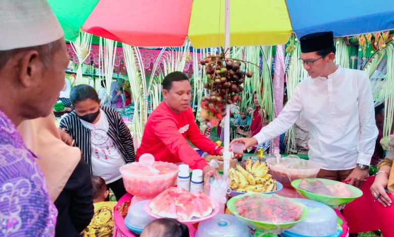 Ketua Komisi II DPRD Bolsel Zulkarnain Kamaru Hadiri Perayaan gebyar Ketupat